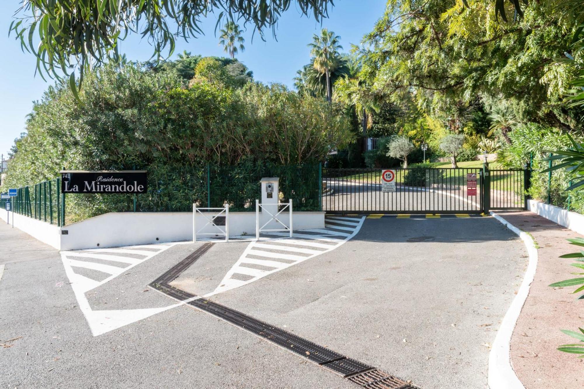 Cote D'Azur Sea View Tennis Beach Access Vallauris Esterno foto